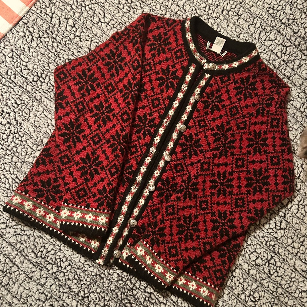 Vintage L.L.Bean Red and Black Fair Isle Sweater